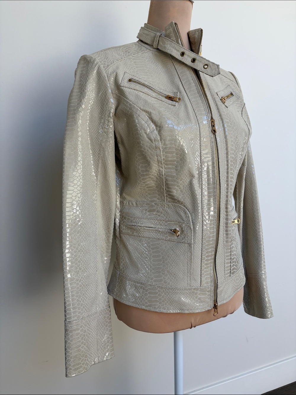 Cache Shiny Beige Croc-Embossed Zip Jacket Moto Zip Size S